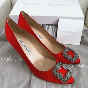 Manolo Blahnik Hangisi 70mm Red Satin Jewel Buckle Pumps Made in Italy Size 38